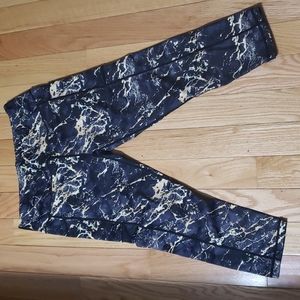 GUC CVG Gold Marble Large Capri